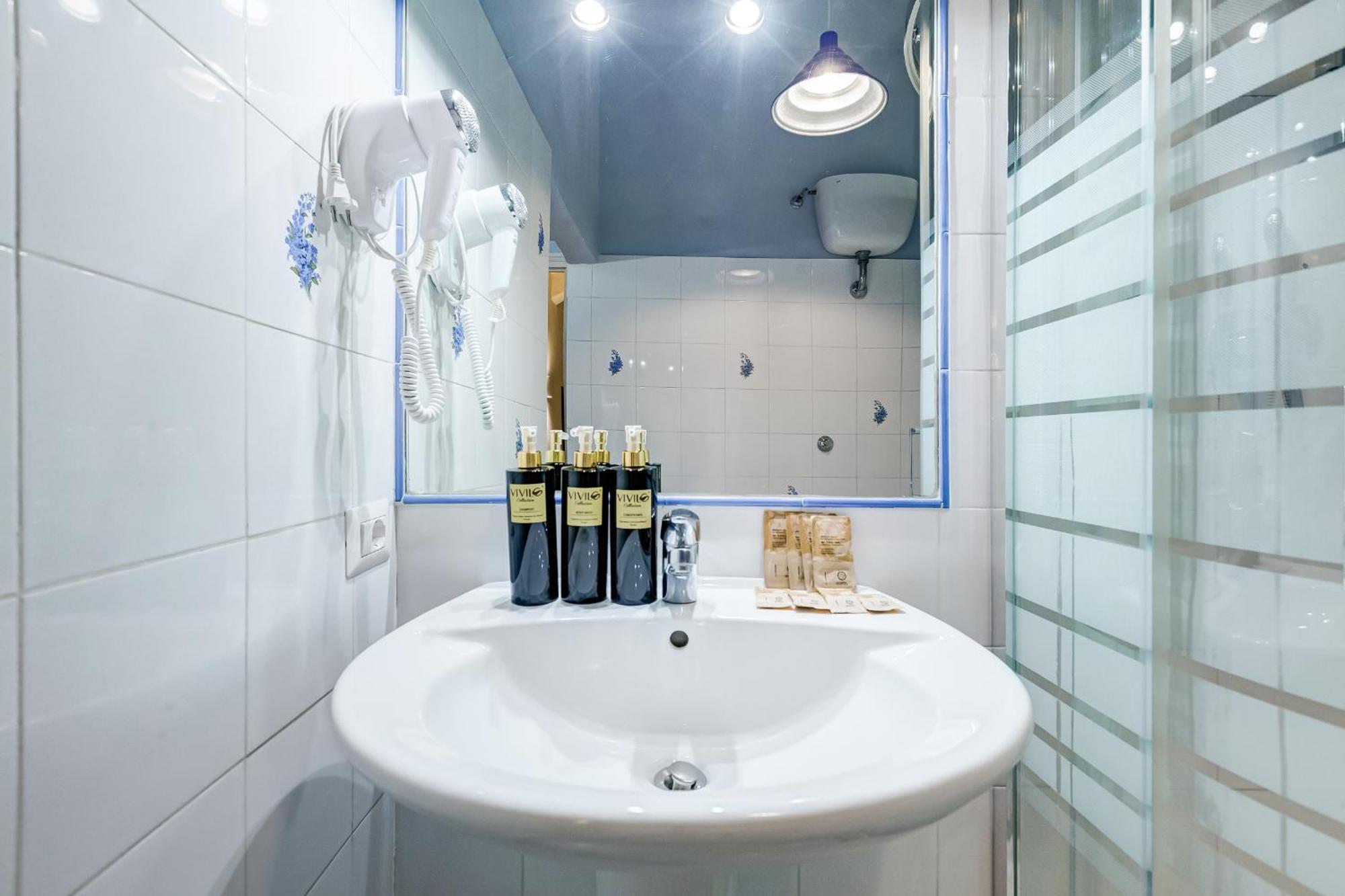 Vivilo Collection - San Vito View Apartment - 3 Bdr 2 Baths Ρώμη Εξωτερικό φωτογραφία